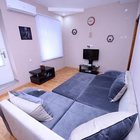 Sweet Home Apartment Tbilisi Exterior photo